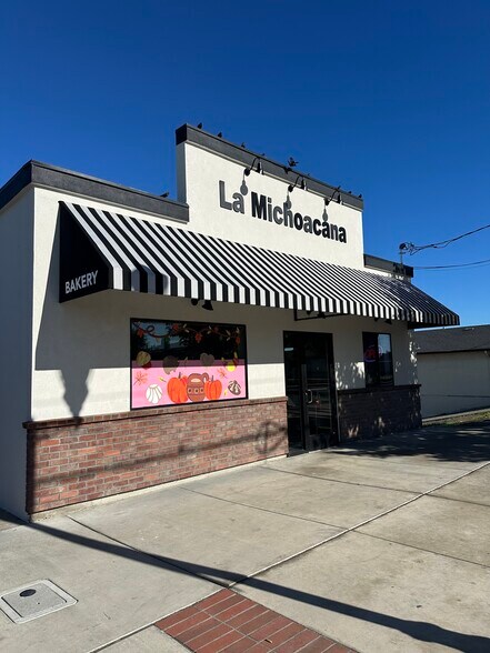 3370 Main St, Oakley, CA à louer - Photo de l’immeuble – Image 2 sur 12