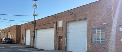 9708-9710 W Foster Ave, Chicago, IL à louer Photo de l’immeuble– Image 2 sur 5
