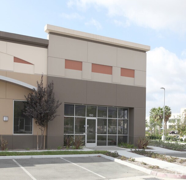 1510 Santiago Ridge Way, San Diego, CA à louer - Photo de l’immeuble – Image 3 sur 3