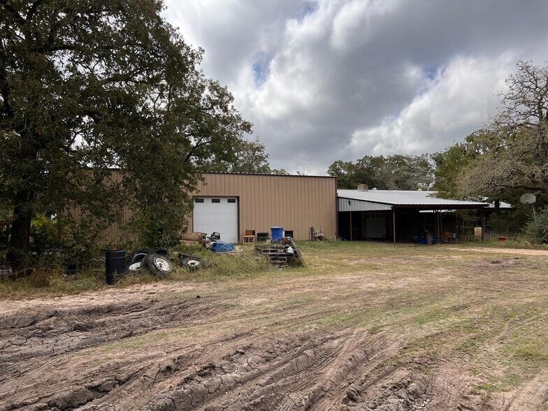 19219 Hog Eye rd, Manor, TX à louer - Photo de l’immeuble – Image 3 sur 19
