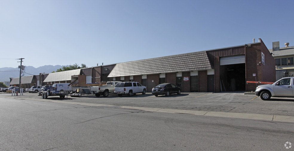 271 W 2950 S, Salt Lake City, UT à louer - Photo de l’immeuble – Image 3 sur 8