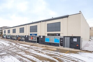 Plus de détails pour 10022 167 St NW, Edmonton, AB - Local d’activités à vendre
