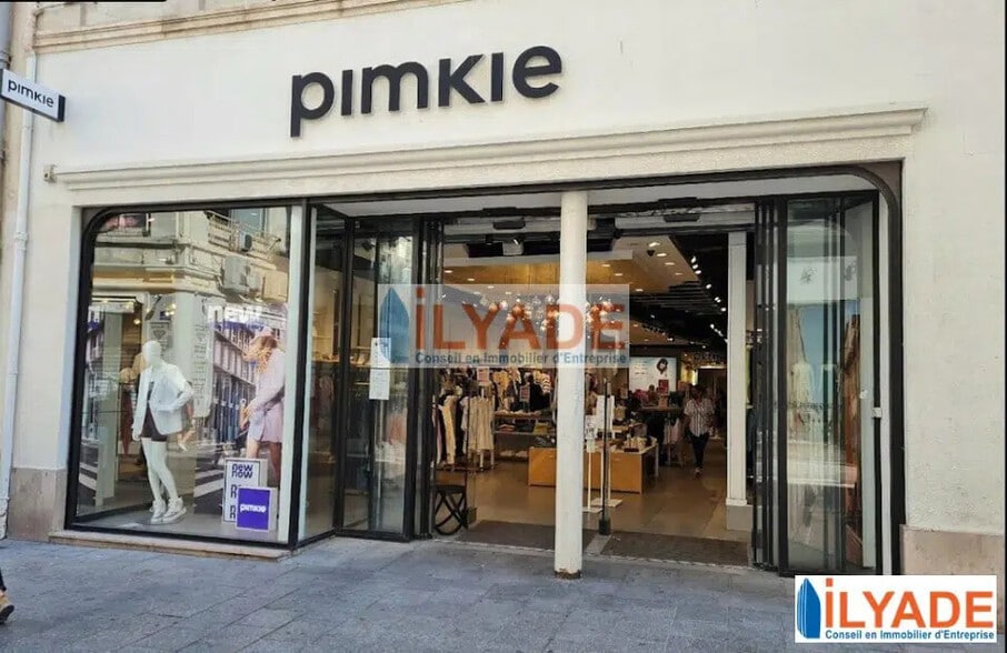 27 Rue Saint Ferreol, Marseille à louer - Photo de l’immeuble – Image 3 sur 5