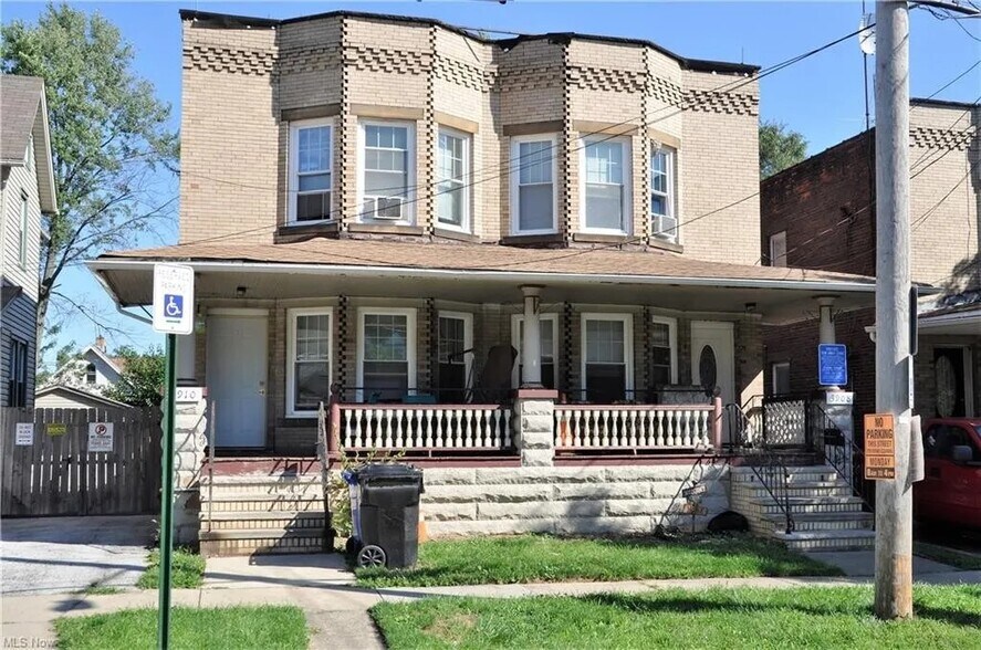 3908 Woburn Ave, Cleveland, OH à vendre - Photo de l’immeuble – Image 2 sur 20