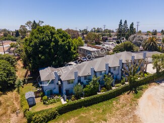 Plus de détails pour 2230 Canyon Dr, Costa Mesa, CA - Logement à vendre