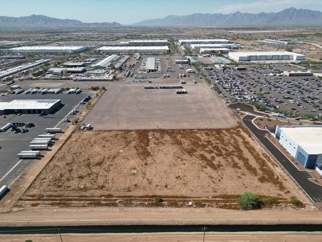 5620 W Lower Buckeye Rd, Phoenix, AZ à vendre - Photo de l’immeuble – Image 2 sur 5