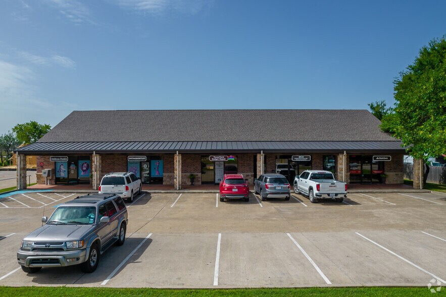 275 W Princeton Dr, Princeton, TX à louer - Photo de l’immeuble – Image 3 sur 5
