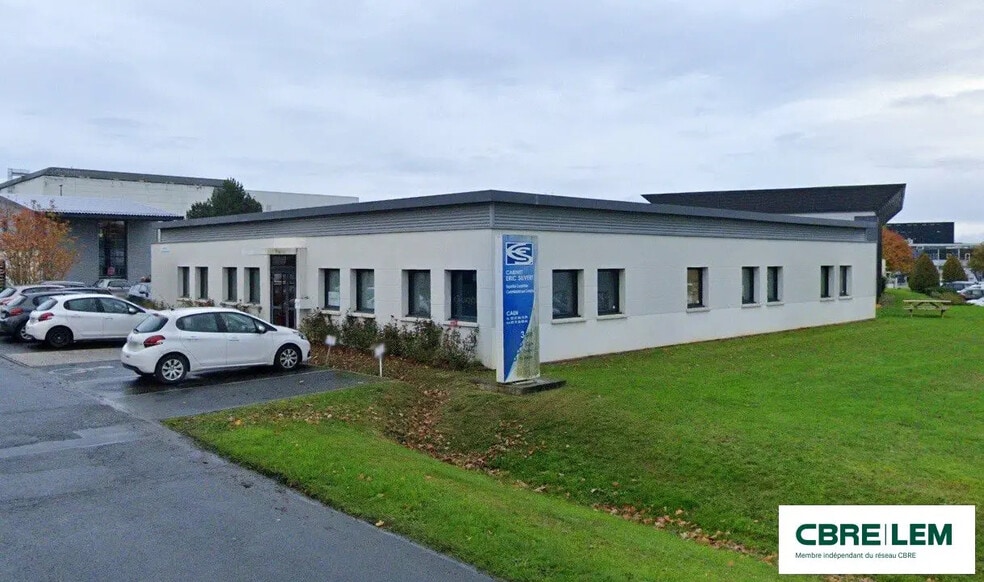 Bureau dans Hérouville-Saint-Clair à louer - Photo de l’immeuble – Image 1 sur 3