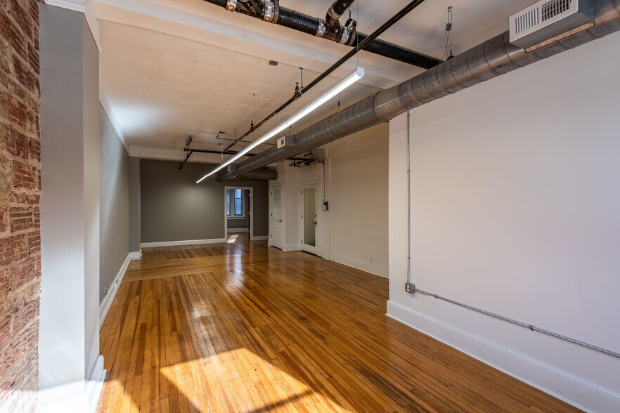 200 Fayetteville St, Raleigh, NC à louer - Photo de l’immeuble – Image 3 sur 13