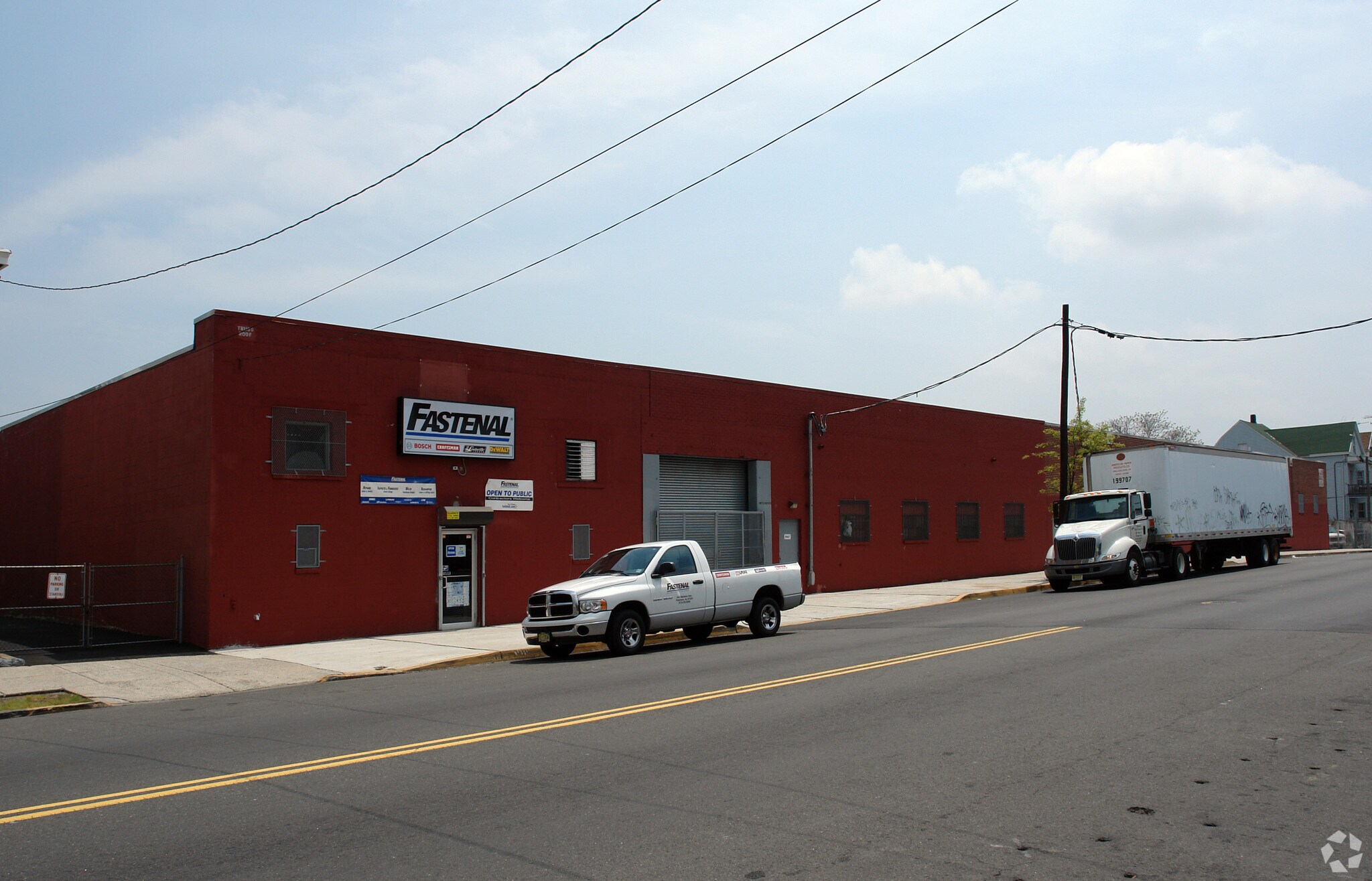 447 Madison Ave, Paterson, NJ à louer Photo de l’immeuble– Image 1 sur 6