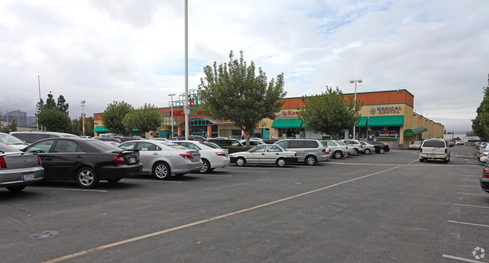 1015 Nogales St, Rowland Heights, CA à louer - Photo de l’immeuble – Image 3 sur 5