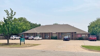 2816 NW 58th St, Oklahoma City, OK à louer Photo de l’immeuble– Image 1 sur 5