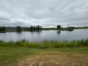 14090 Fryeland Blvd SE, Monroe, WA à louer Photo de l’immeuble– Image 2 sur 33