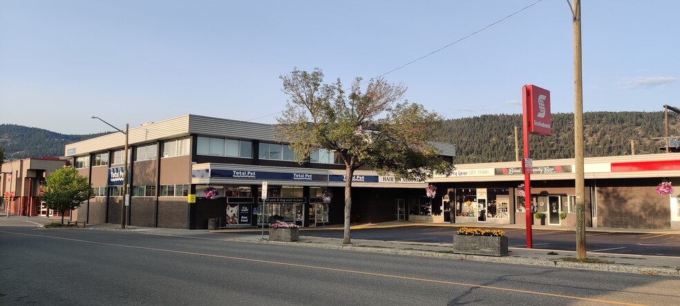 12 Second Av S, Williams Lake, BC à vendre - Photo principale – Image 1 sur 4