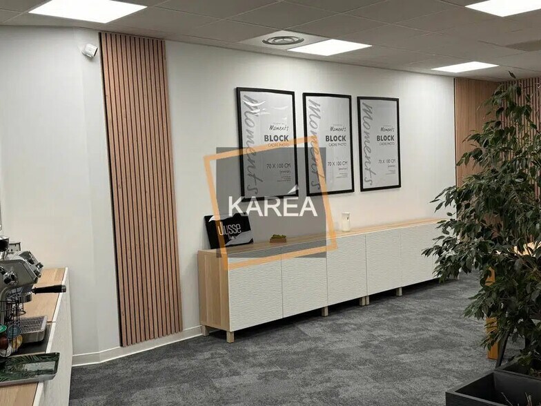 Bureau dans Serris à vendre - Photo de l’immeuble – Image 3 sur 9