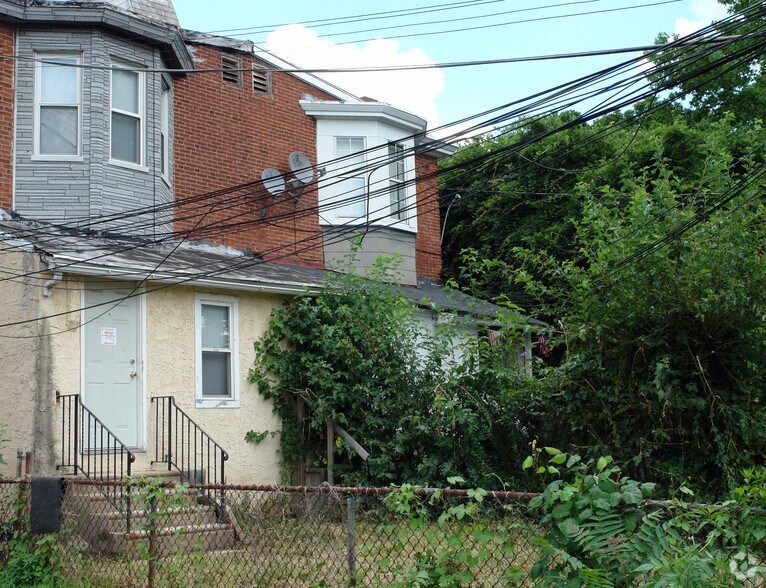 1024 W Main St, Norristown, PA à vendre - Photo de l’immeuble – Image 2 sur 2