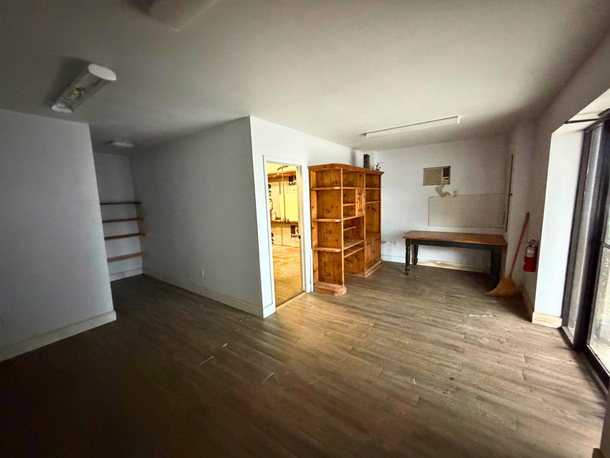 6142-6162 Clark Center Ave, Sarasota, FL à louer Photo intérieure– Image 1 sur 5