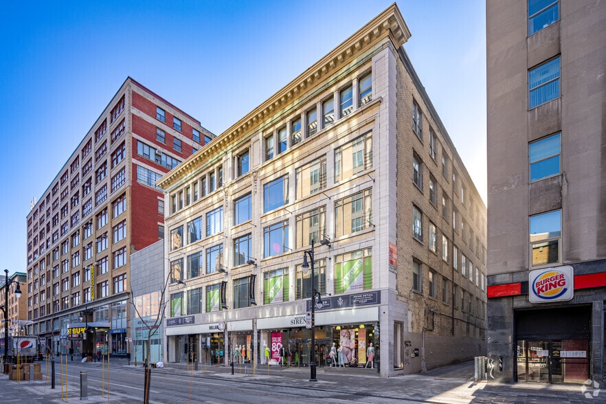 482-488 Rue Sainte-Catherine O, Montréal, QC à vendre - Photo principale – Image 1 sur 9