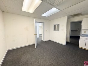 816 Broad St, Meriden, CT à louer Photo intérieure– Image 2 sur 7