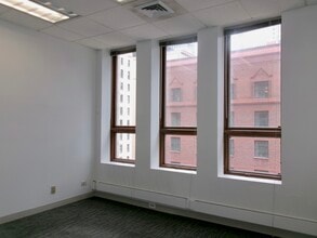 205 W Randolph St, Chicago, IL à louer Photo intérieure– Image 1 sur 4