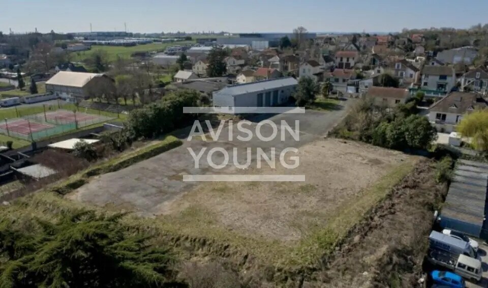 Local d’activités dans Villeneuve-le-Roi à louer - Aérien – Image 1 sur 8