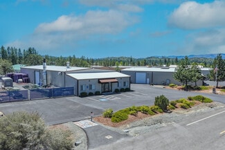 Plus de détails pour 325 Tech Way, Grants Pass, OR - Industriel/Logistique à louer