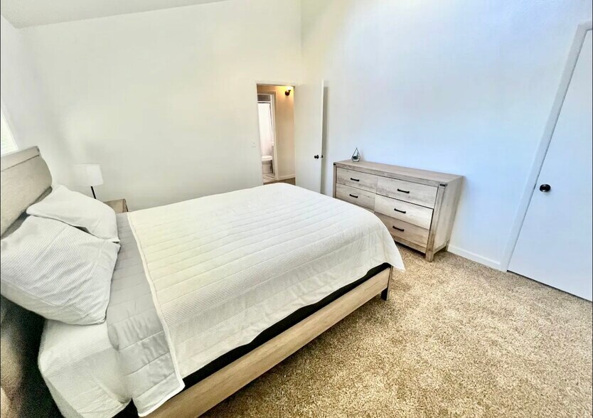 356 N 300 W, Logan, UT à vendre - Photo intérieure – Image 2 sur 18