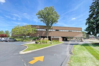 Plus de détails pour 24055 Jefferson Ave, Saint Clair Shores, MI - Bureau à louer