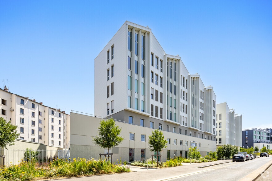 23-25 Rue Paul Duvivier, Lyon à louer - Photo de l’immeuble – Image 3 sur 10