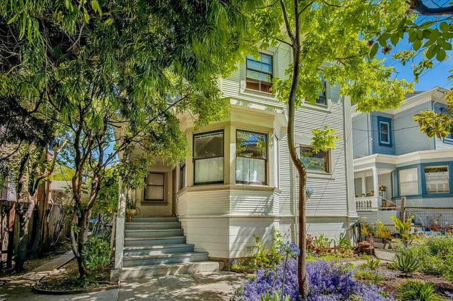 1827-1829 Berkeley Way, Berkeley, CA à vendre - Photo de l’immeuble – Image 3 sur 20