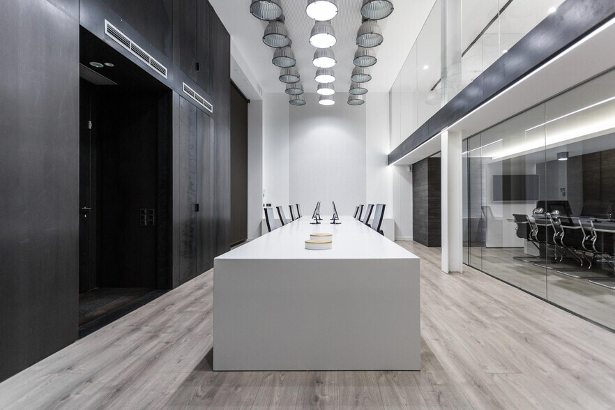 Calle Doce de Octubre, 10, Córdoba, Córdoba à vendre - Photo de l’immeuble – Image 2 sur 20