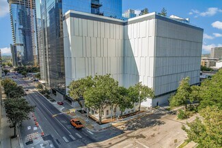 Plus de détails pour 610 Guadalupe St, Austin, TX - Bureau à vendre