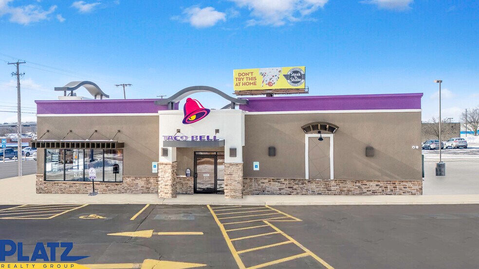 940 Boardman Poland Rd, Youngstown, OH à louer - Photo de l’immeuble – Image 3 sur 7