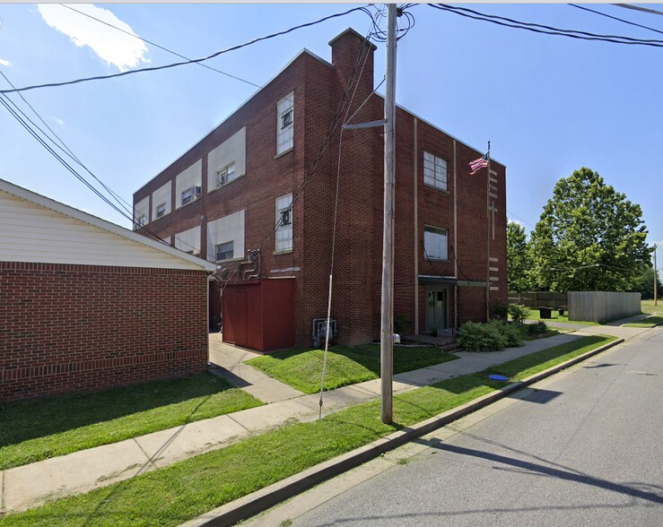 621 Clarence Gaines St, Paducah, KY à louer - Photo principale – Image 1 sur 1