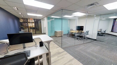 900 Victors Way, Ann Arbor, MI à louer Photo intérieure– Image 2 sur 4