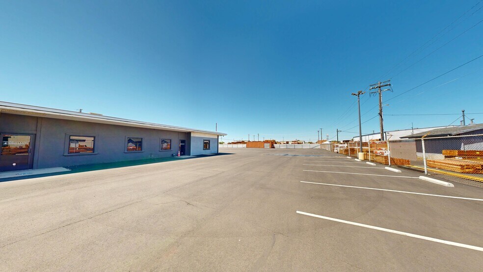 8180 Industrial Pky, Sacramento, CA à louer - Photo de l’immeuble – Image 3 sur 22