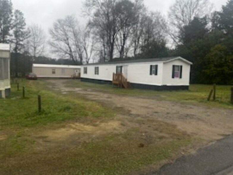 136 Dowdy St, Eastover, SC à vendre - Photo de l’immeuble – Image 2 sur 19