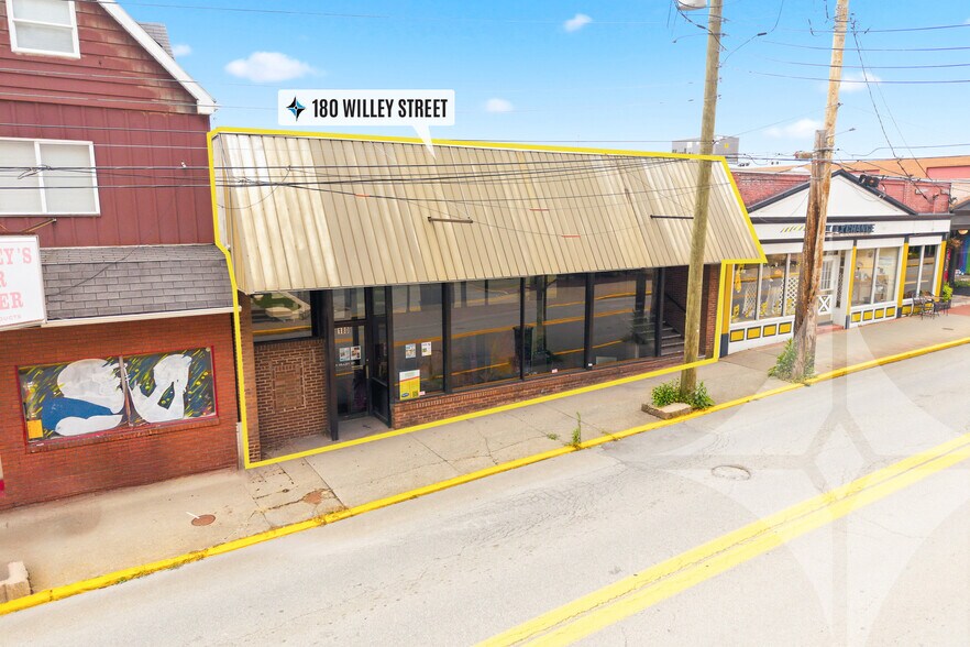 180 Willey St, Morgantown, WV à vendre - Photo de l’immeuble – Image 2 sur 34
