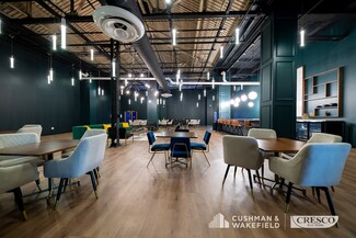 Plus de détails pour 850 E 72nd St, Cleveland, OH - Local commercial à louer