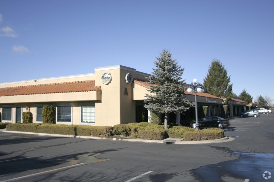 5401 Longley Ln, Reno, NV à louer - Photo de l’immeuble – Image 2 sur 7