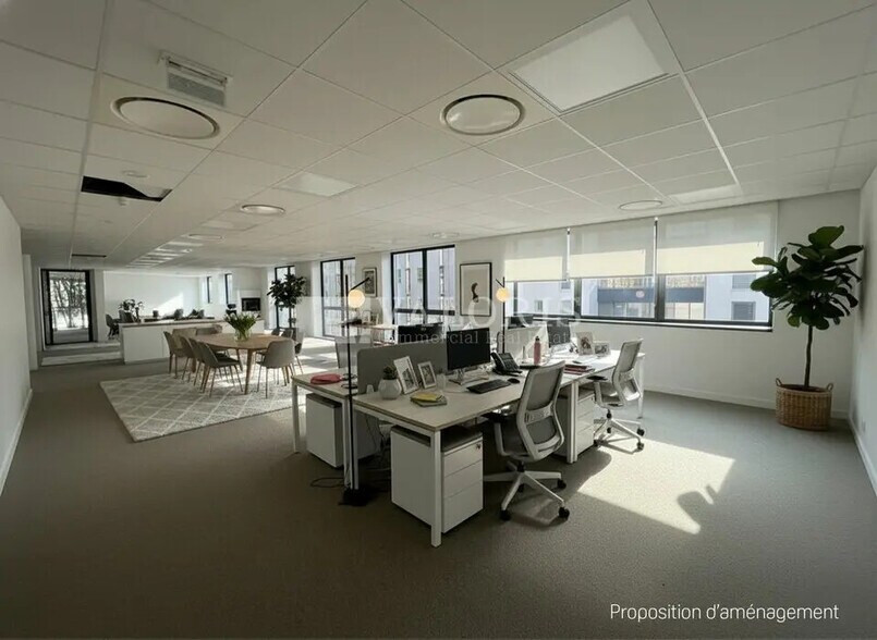 Bureau dans Lyon à louer - Photo de l’immeuble – Image 2 sur 24