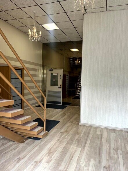 14900 Ventura Blvd, Sherman Oaks, CA à louer - Photo de l’immeuble – Image 3 sur 12
