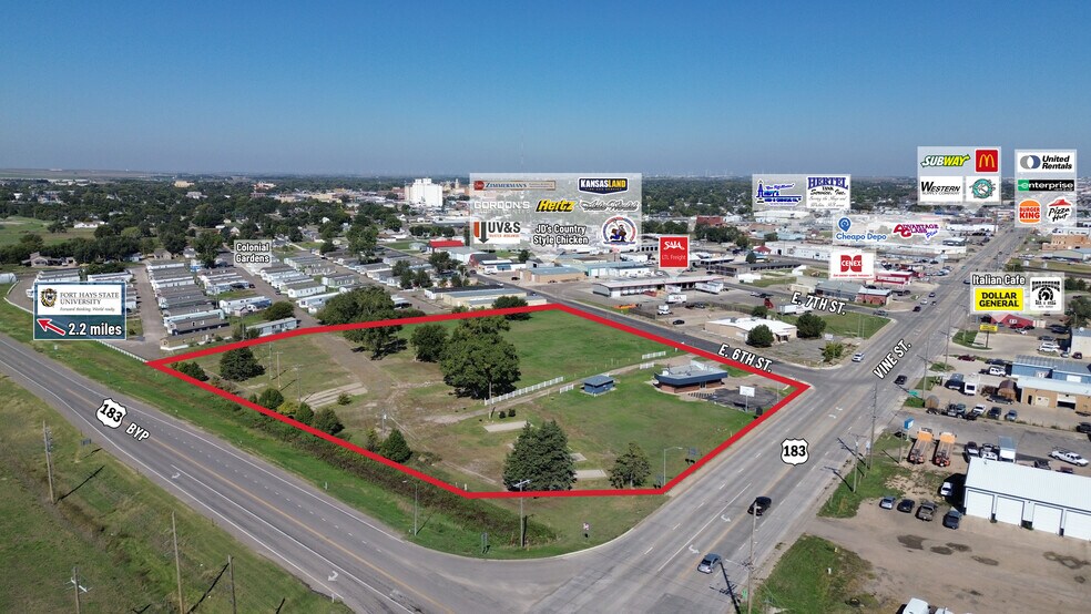 501 Vine St, Hays, KS à vendre - Photo de l’immeuble – Image 1 sur 6