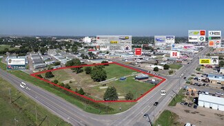 Plus de détails pour 501 Vine St, Hays, KS - Terrain à vendre