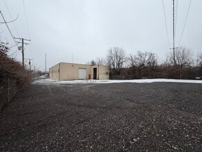 7112 Commercial Ave, Baltimore, MD à louer Autre– Image 2 sur 4