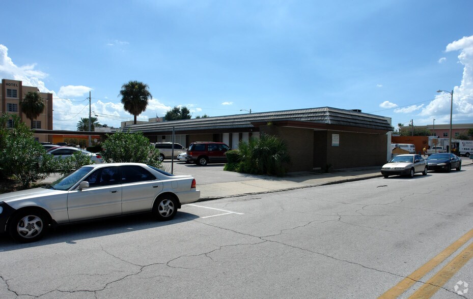 929 1st Ave N, Saint Petersburg, FL à louer - Photo de l’immeuble – Image 3 sur 7