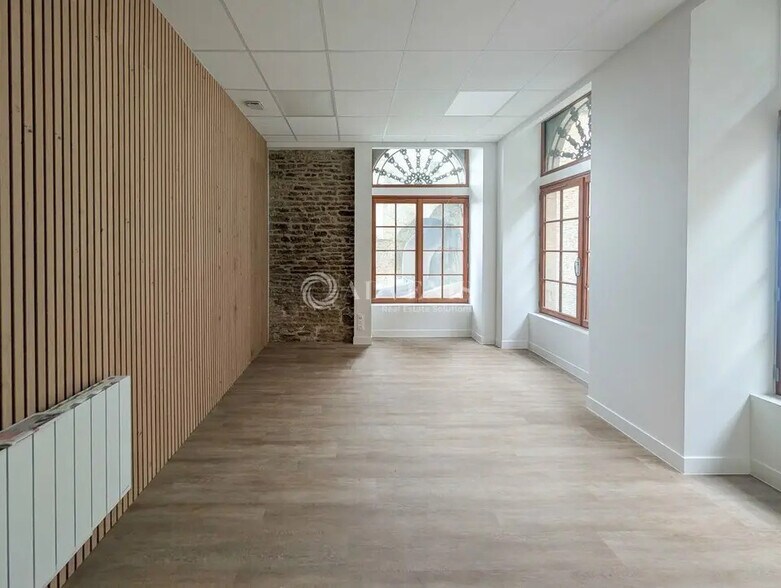 Bureau dans Dinan à vendre - Photo intérieure – Image 3 sur 6