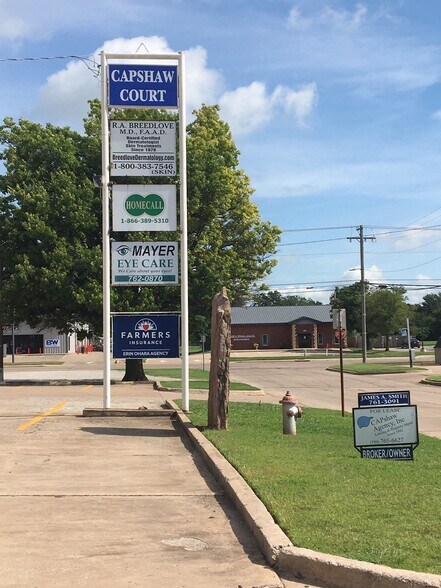 1714-1722 N 4th St, Ponca City, OK à louer - Photo de l’immeuble – Image 1 sur 1