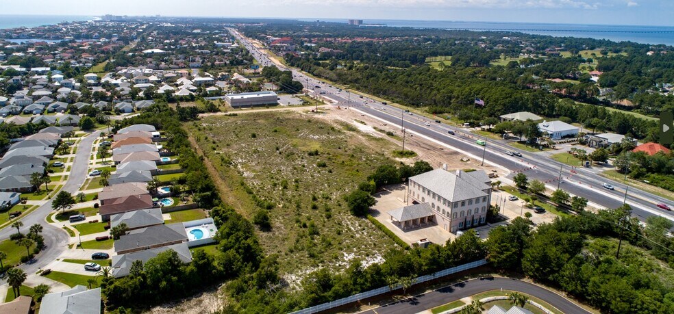 13381 US Highway 98, Miramar Beach, FL à vendre - Photo de l’immeuble – Image 3 sur 5