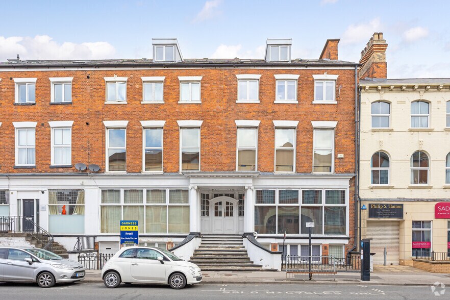 10-11 Wright St, Hull à vendre - Photo principale – Image 1 sur 3